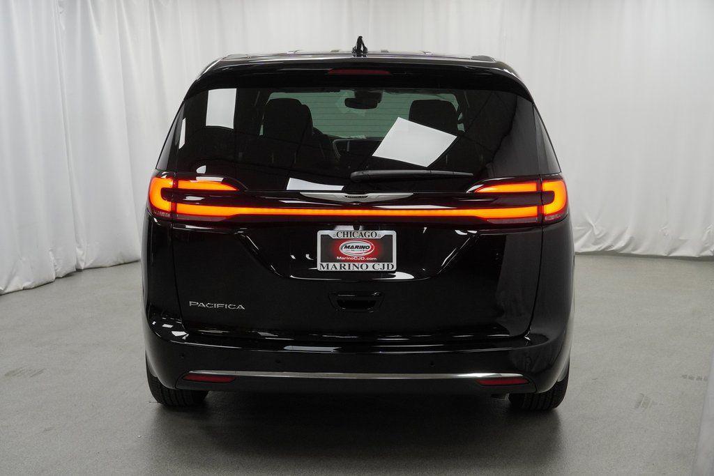 new 2026 Chrysler Pacifica car, priced at $39,940