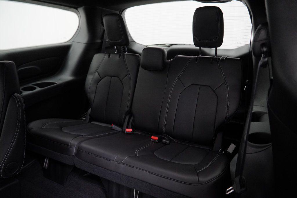 new 2026 Chrysler Pacifica car, priced at $39,940