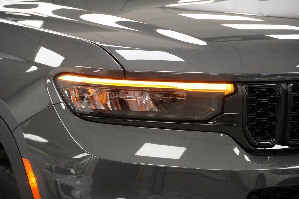 new 2025 Jeep Grand Cherokee L car, priced at $49,835