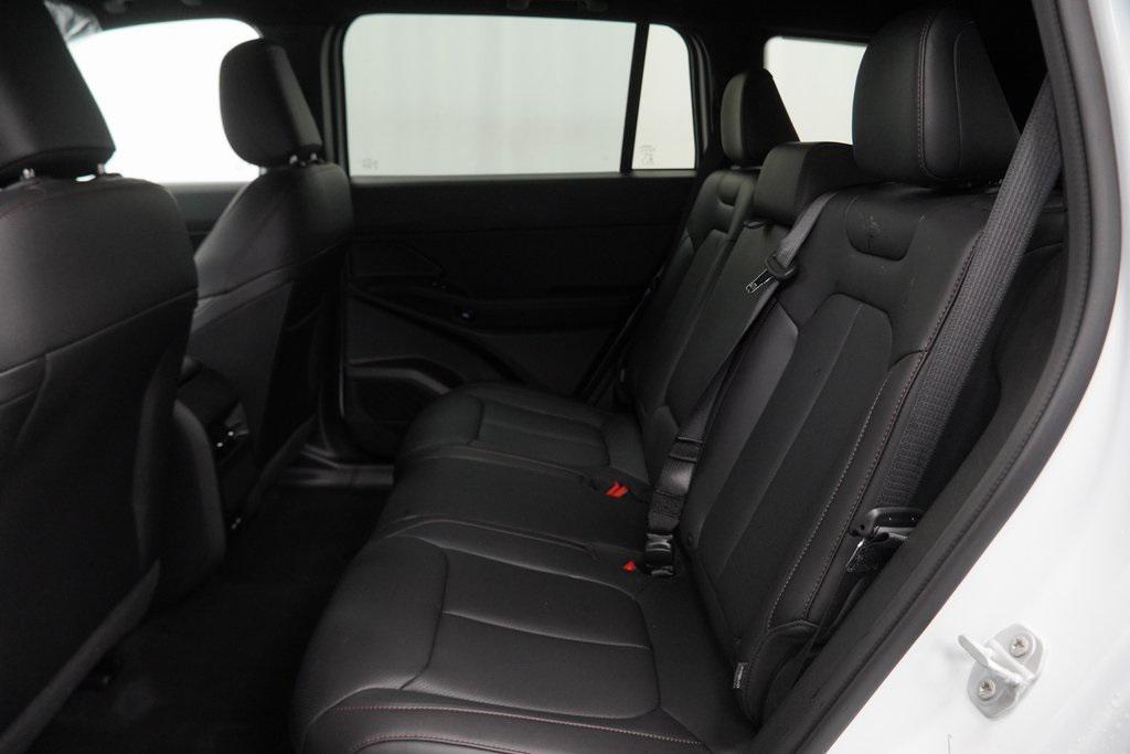 new 2026 Jeep Cherokee car, priced at $42,490