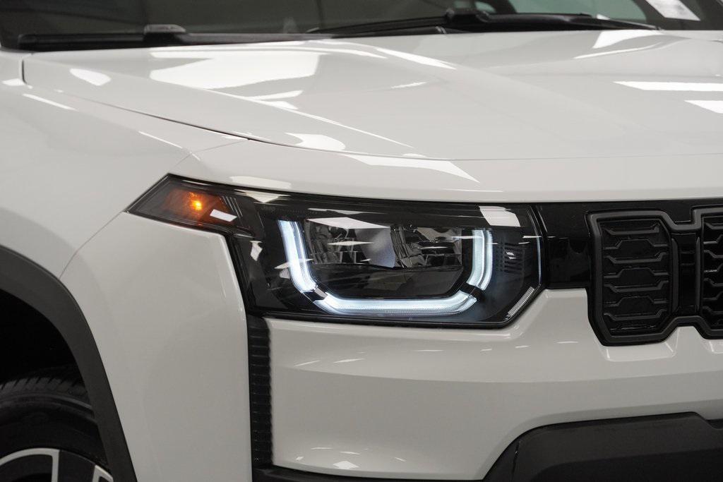 new 2026 Jeep Cherokee car, priced at $42,490