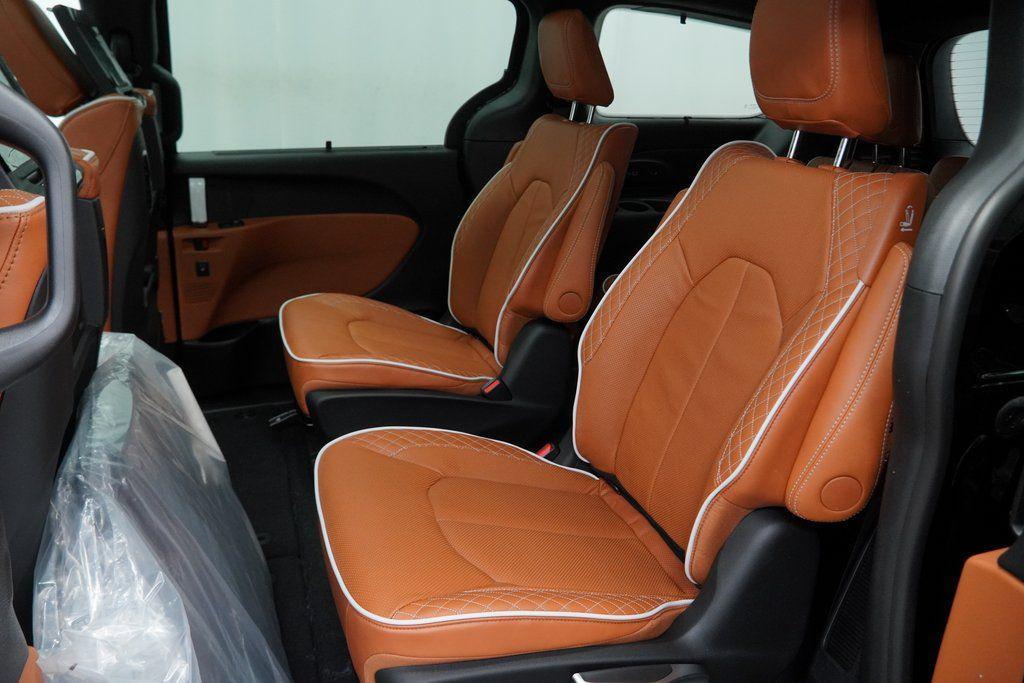 new 2026 Chrysler Pacifica car, priced at $54,030