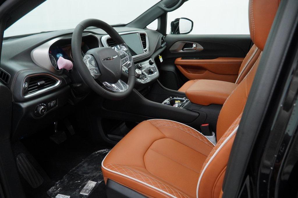 new 2026 Chrysler Pacifica car, priced at $53,530