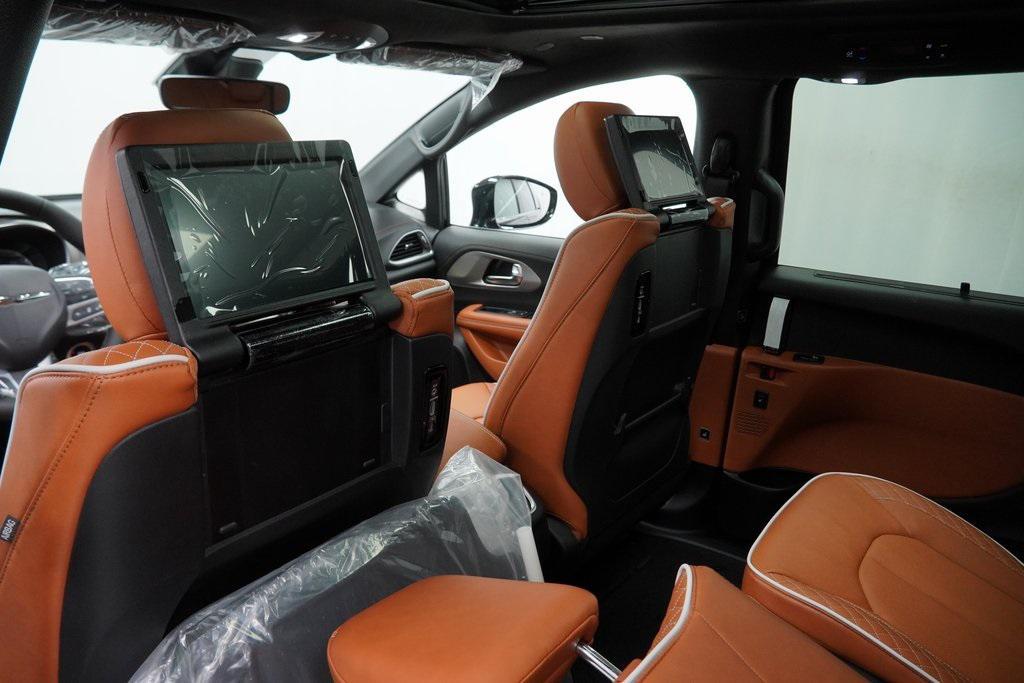 new 2026 Chrysler Pacifica car, priced at $53,530