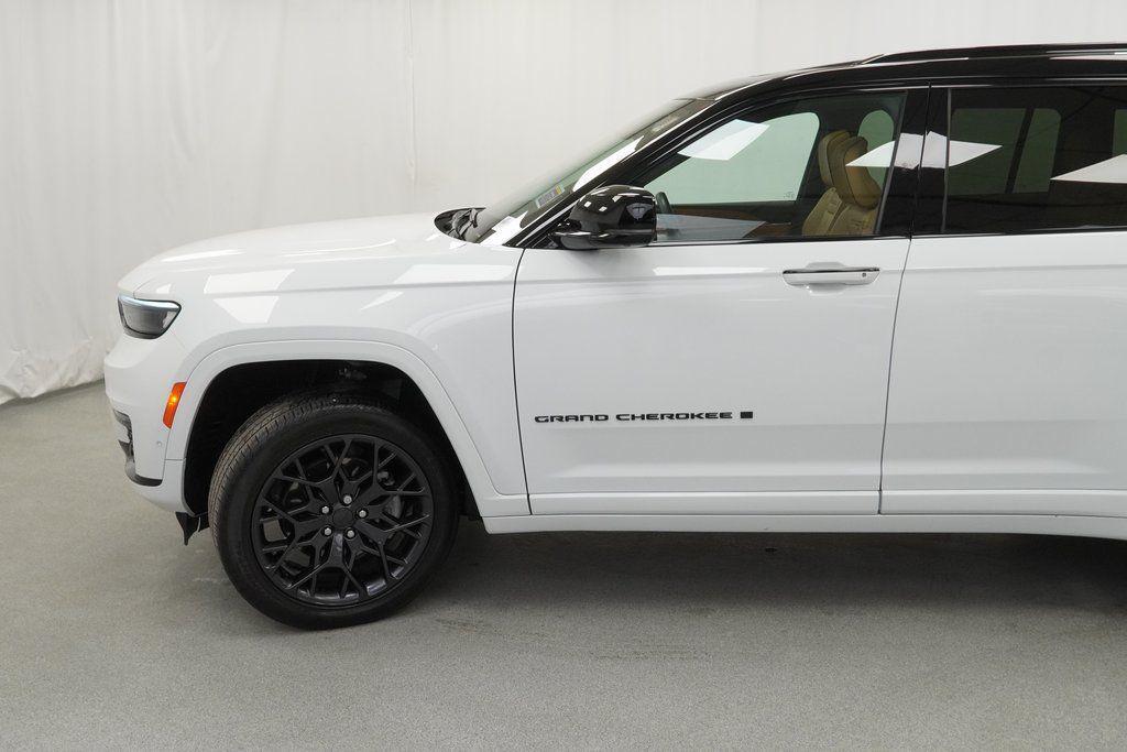 used 2024 Jeep Grand Cherokee L car, priced at $52,494
