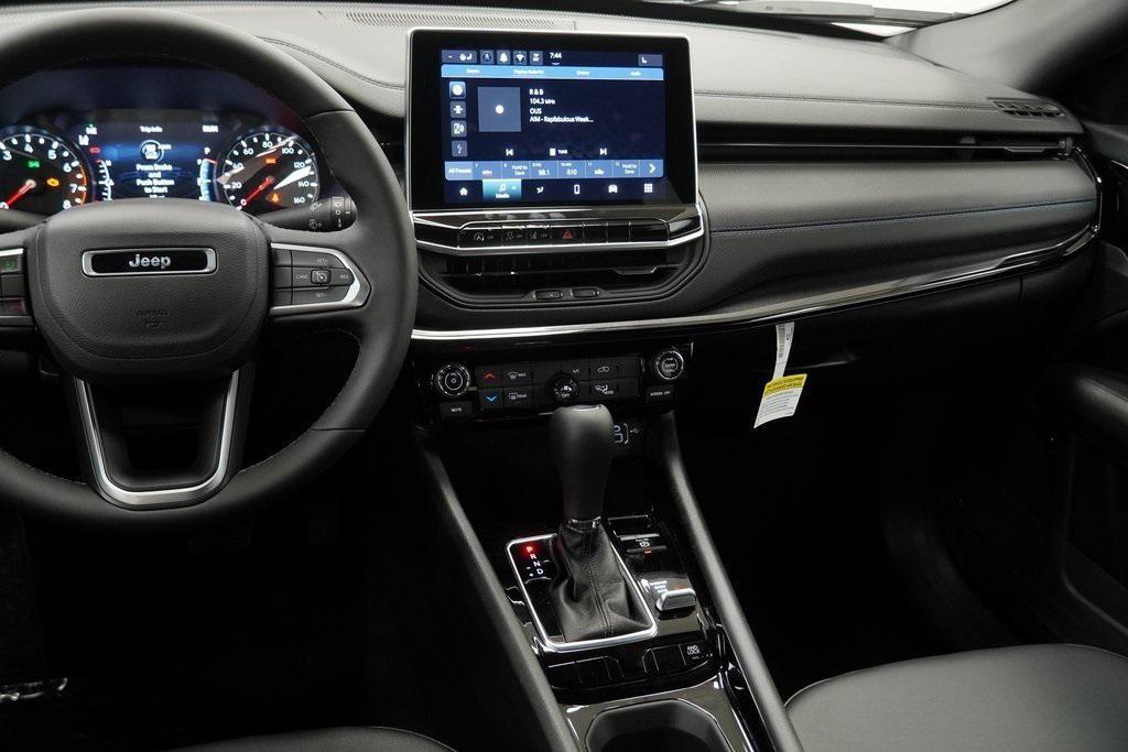 new 2026 Jeep Compass car, priced at $29,685