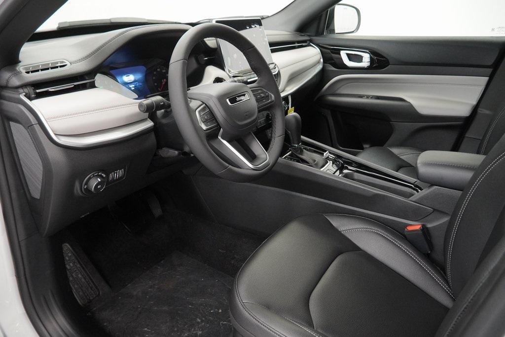 new 2026 Jeep Compass car, priced at $28,030