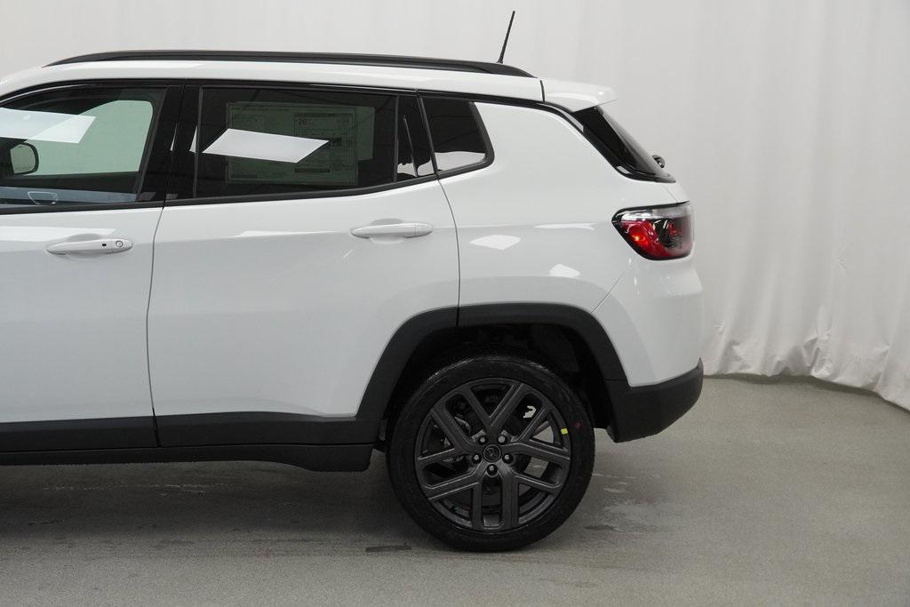 new 2026 Jeep Compass car, priced at $28,985