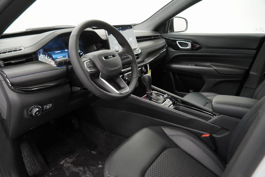 new 2026 Jeep Compass car, priced at $28,985