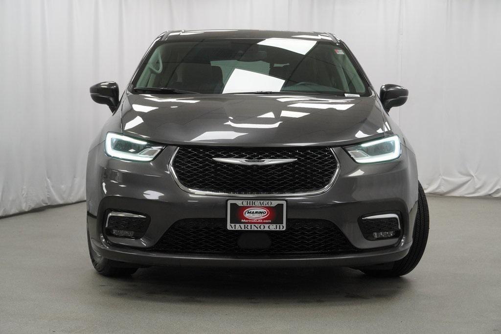 used 2023 Chrysler Pacifica car, priced at $22,194