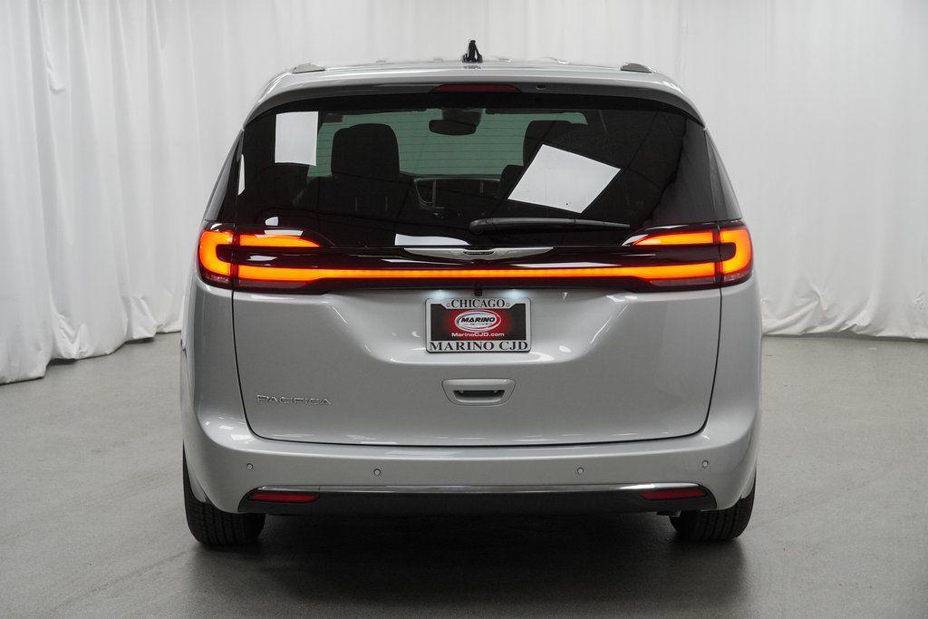 new 2026 Chrysler Pacifica car, priced at $40,135