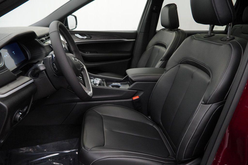 new 2025 Jeep Grand Cherokee L car, priced at $49,835