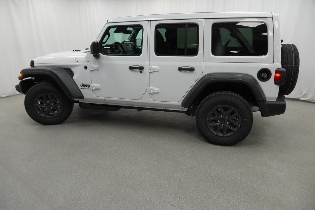 new 2026 Jeep Wrangler car, priced at $46,585