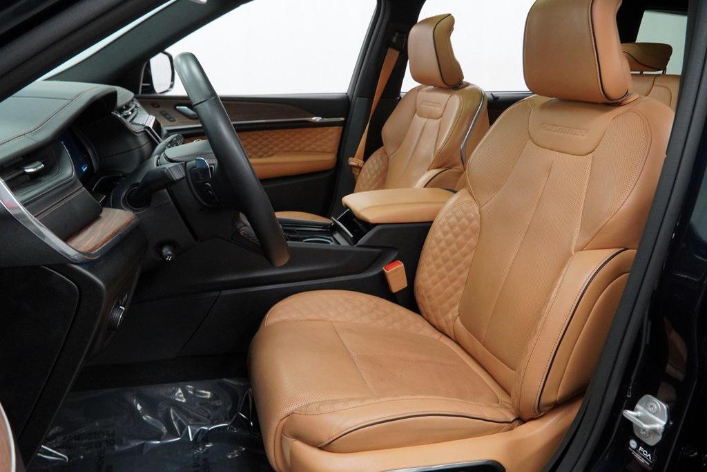 used 2024 Jeep Grand Cherokee L car, priced at $45,694