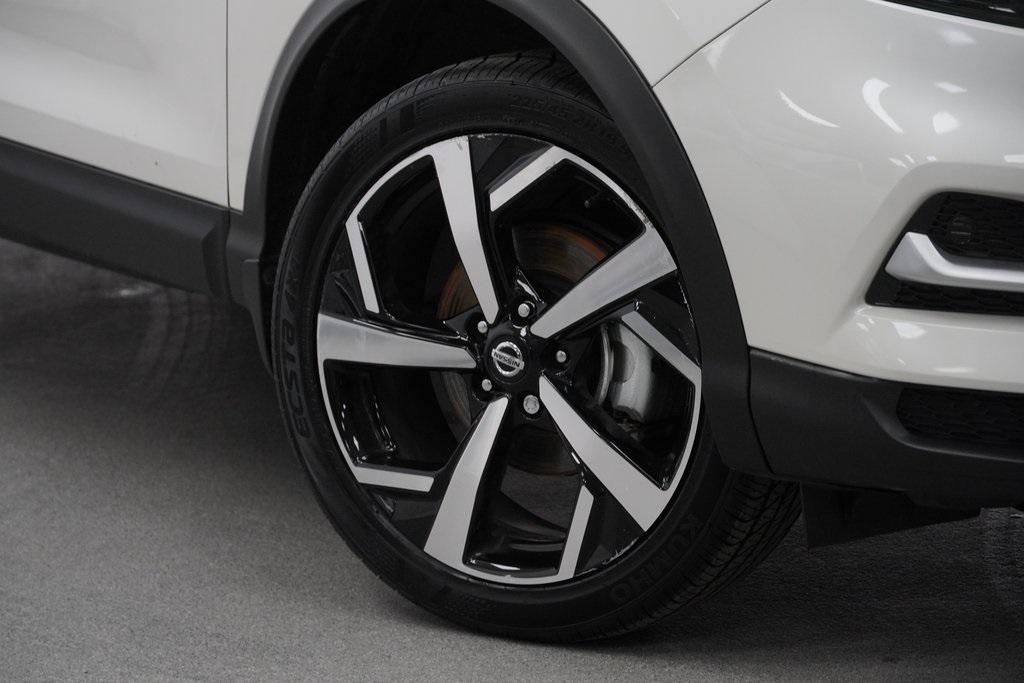 used 2022 Nissan Rogue Sport car, priced at $20,594