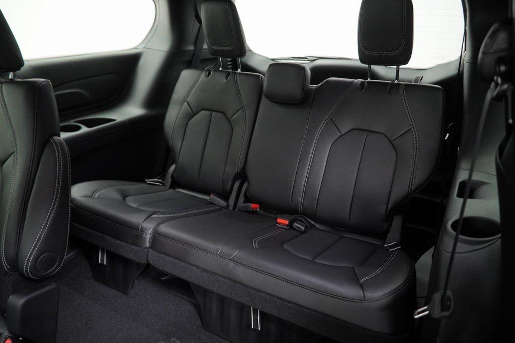 new 2026 Chrysler Pacifica car, priced at $38,935