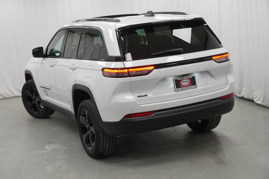 new 2026 Jeep Grand Cherokee car, priced at $45,985