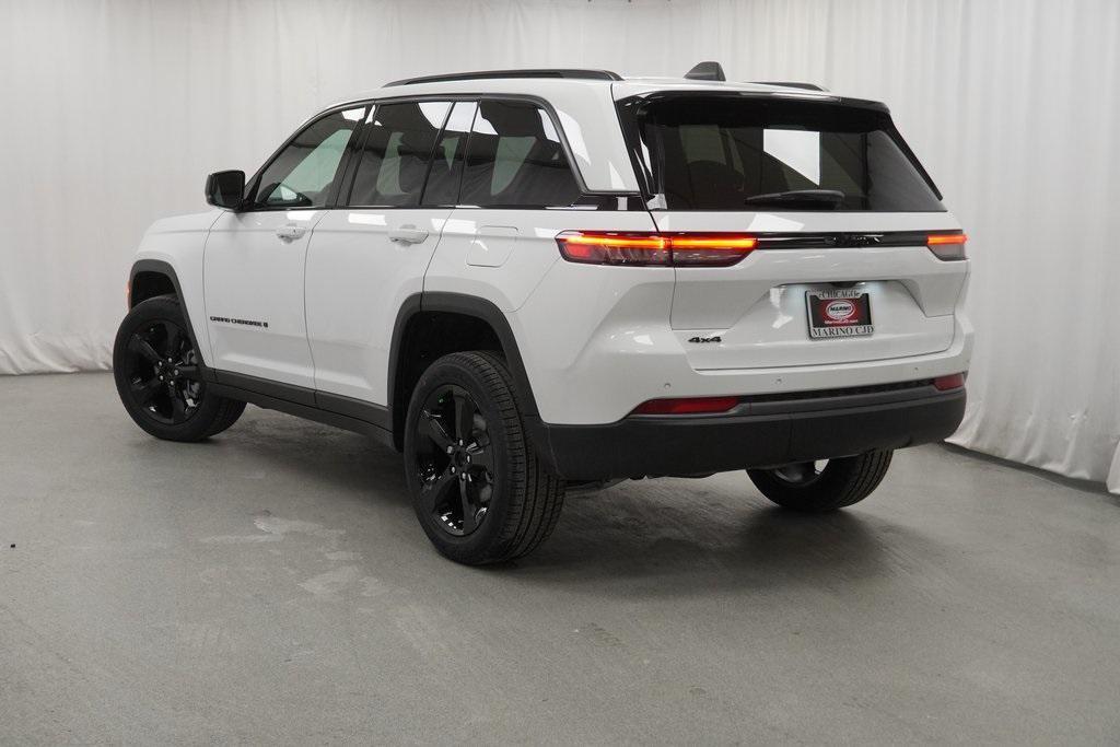 new 2026 Jeep Grand Cherokee car, priced at $45,985
