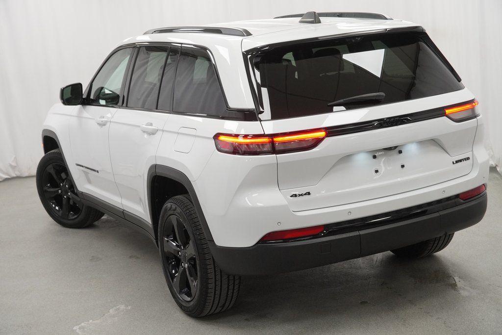 used 2023 Jeep Grand Cherokee car, priced at $33,794