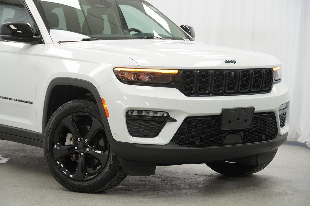 used 2023 Jeep Grand Cherokee car, priced at $33,794