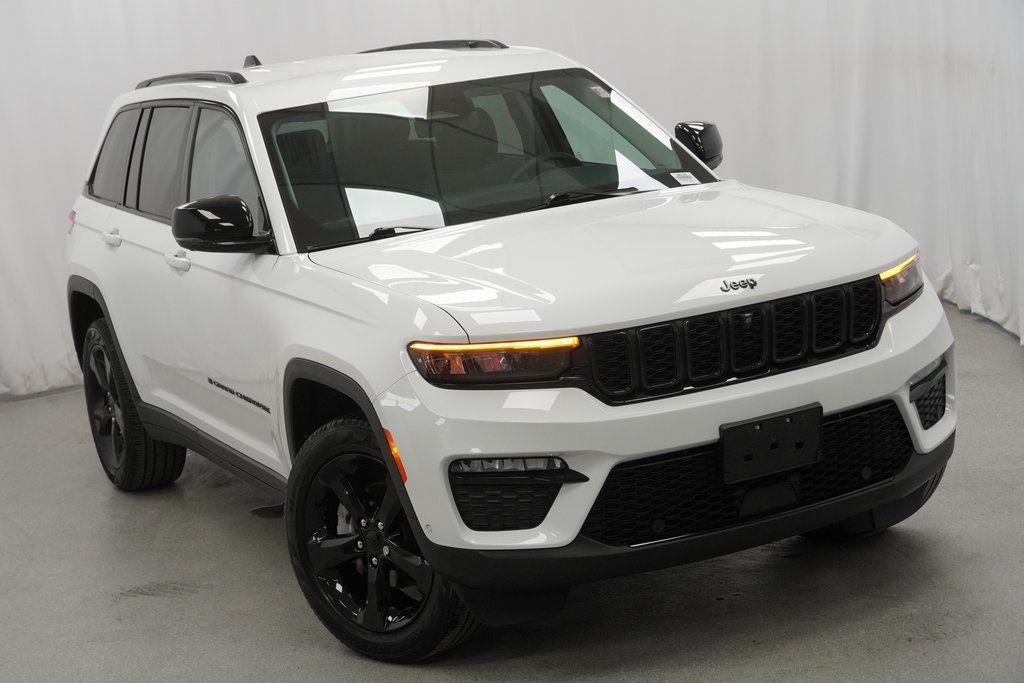 used 2023 Jeep Grand Cherokee car, priced at $33,794