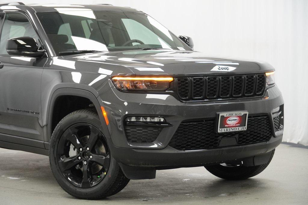 new 2025 Jeep Grand Cherokee car, priced at $42,470