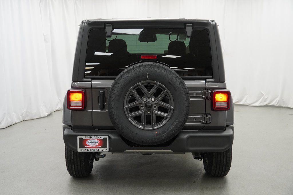 new 2026 Jeep Wrangler car, priced at $41,925