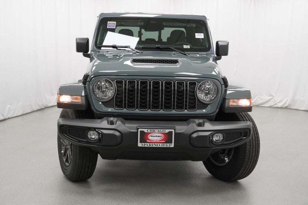 new 2026 Jeep Gladiator car, priced at $47,355