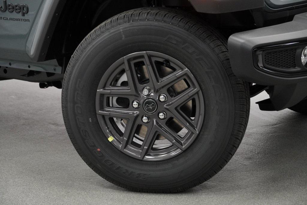 new 2026 Jeep Gladiator car, priced at $47,355