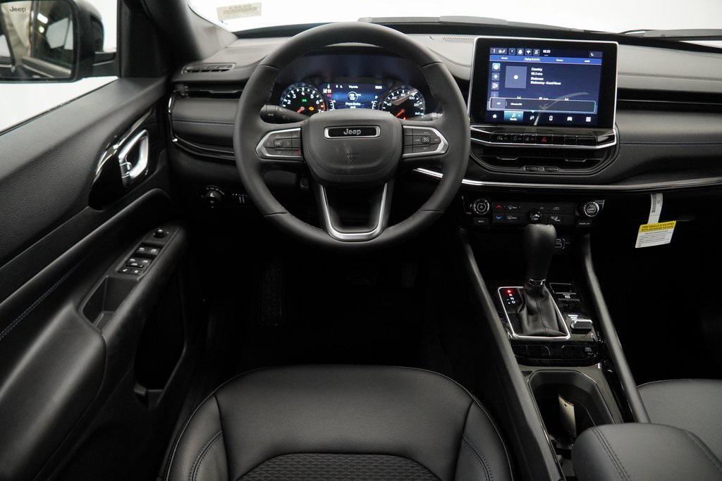 new 2026 Jeep Compass car, priced at $30,580