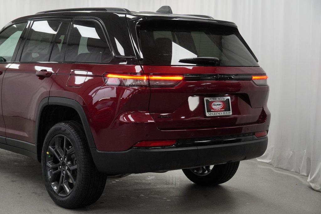 new 2025 Jeep Grand Cherokee car, priced at $45,985