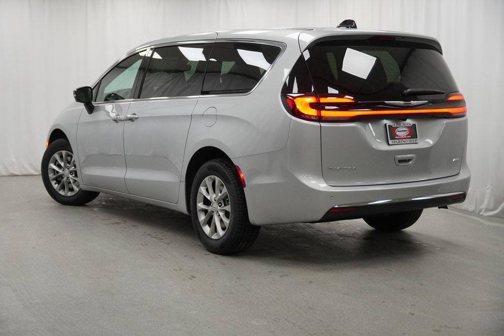 new 2026 Chrysler Pacifica car, priced at $43,775