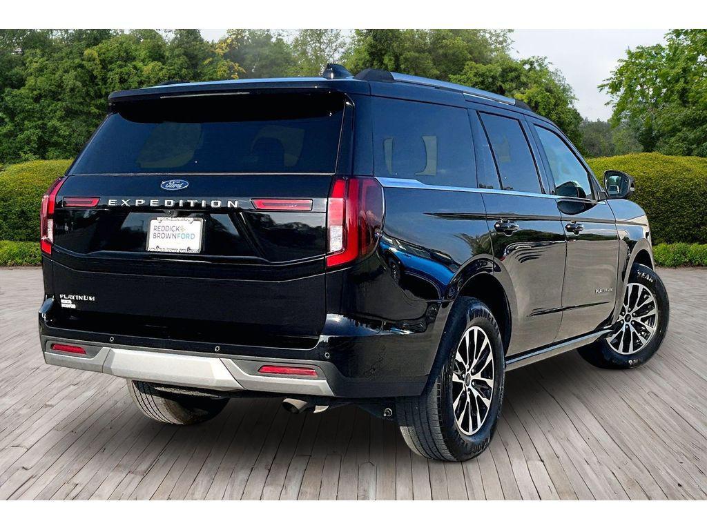 used 2025 Ford Expedition car, priced at $65,320