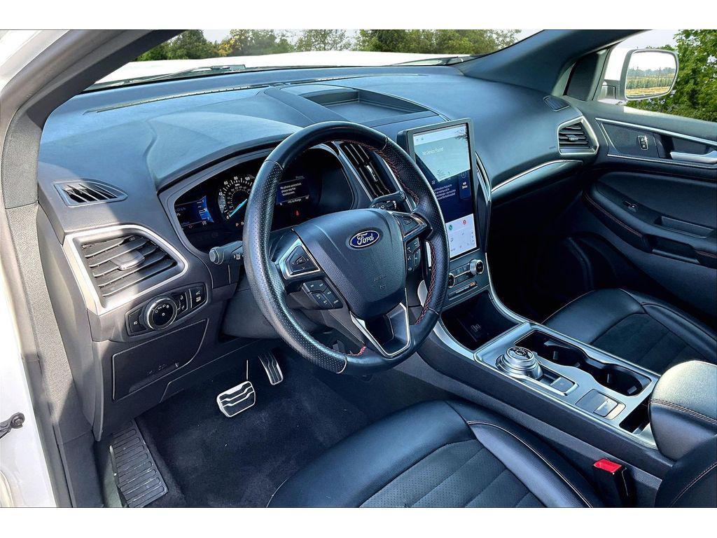 used 2024 Ford Edge car, priced at $28,740