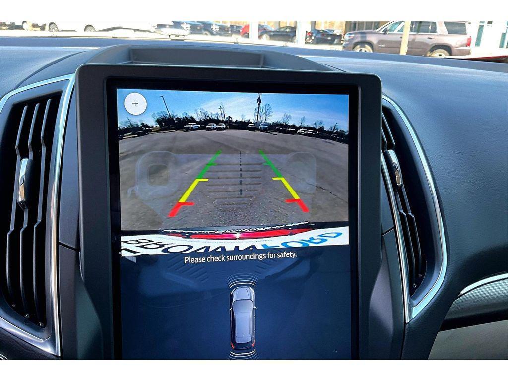 used 2024 Ford Edge car, priced at $29,765