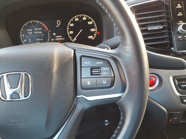 used 2024 Honda Ridgeline car, priced at $32,000