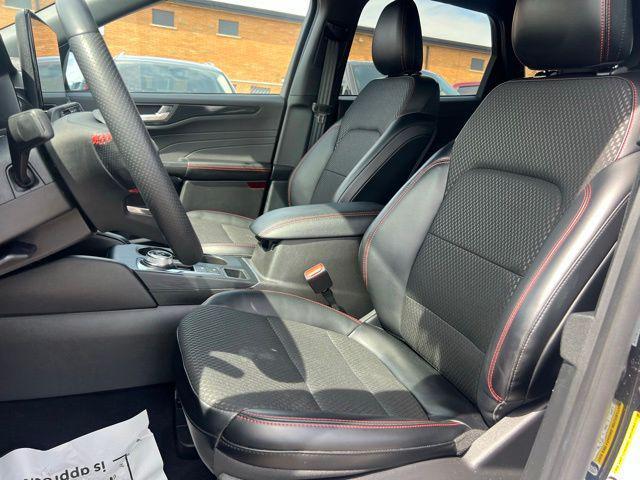 used 2024 Ford Escape car, priced at $26,275