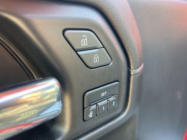 used 2022 GMC Sierra 1500 car, priced at $42,885