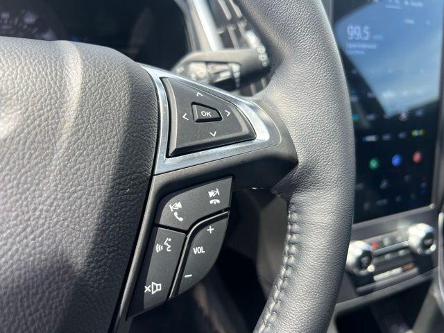 used 2024 Ford Edge car, priced at $35,779