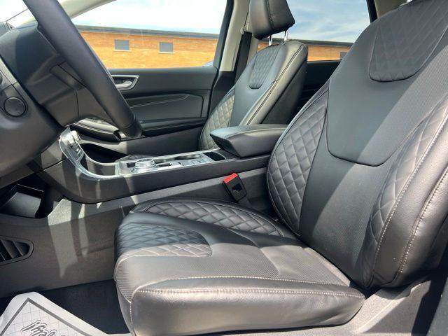 used 2024 Ford Edge car, priced at $35,779