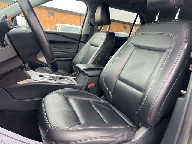 used 2022 Ford Explorer car, priced at $25,399