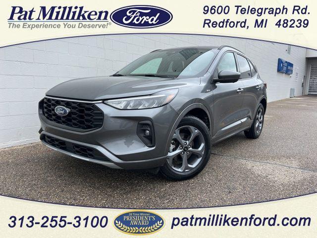 used 2023 Ford Escape car, priced at $24,962