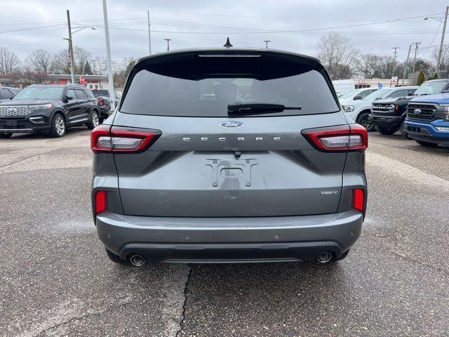 used 2023 Ford Escape car, priced at $24,962