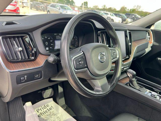 used 2021 Volvo XC60 car, priced at $27,622