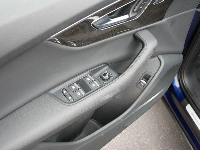 used 2022 Audi Q7 car, priced at $37,890