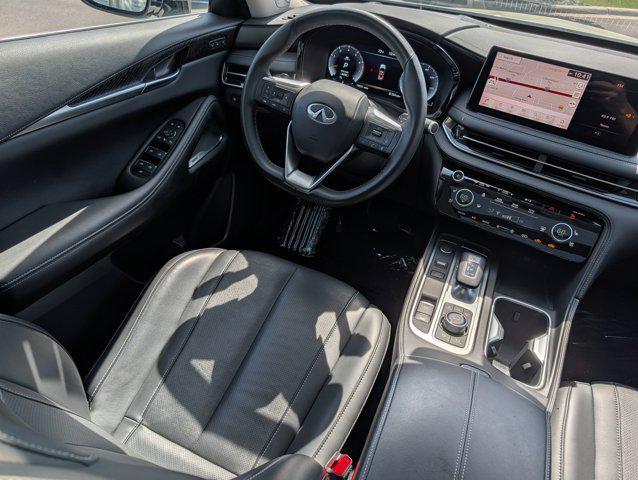 used 2025 INFINITI QX60 car, priced at $47,290