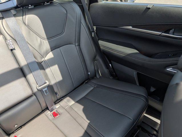 used 2025 INFINITI QX60 car, priced at $47,290