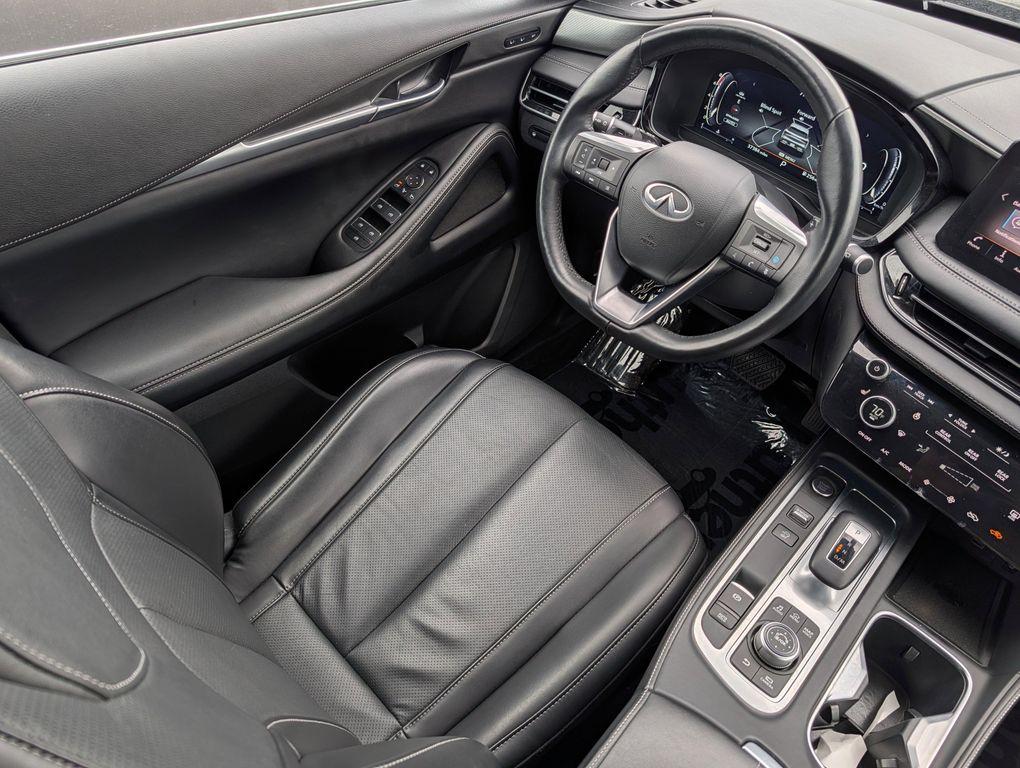 used 2025 INFINITI QX60 car, priced at $38,140