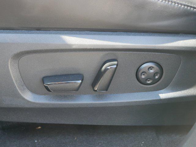 used 2025 INFINITI QX60 car, priced at $46,000