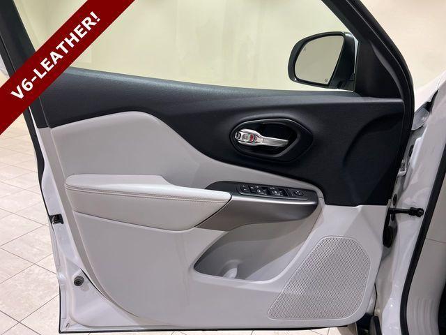 used 2020 Jeep Cherokee car, priced at $17,790